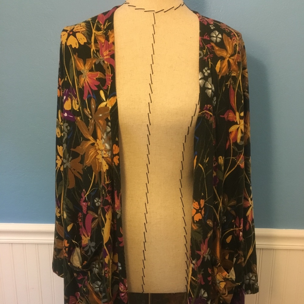 LulaRoe Sarah sz L